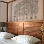 Vranas Ambiance 아파트