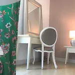 Vranas Ambiance 아파트 하니아