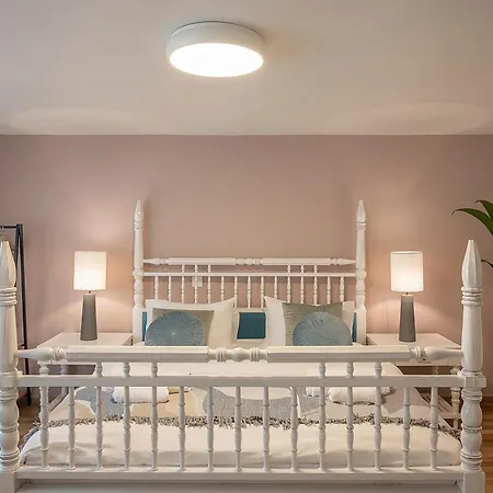 Vranas Ambiance Apartment