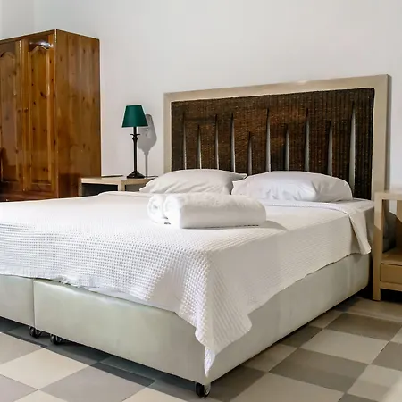 Vranas Ambiance La Canea