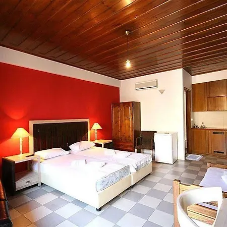 Vranas Ambiance Chania (Crete)