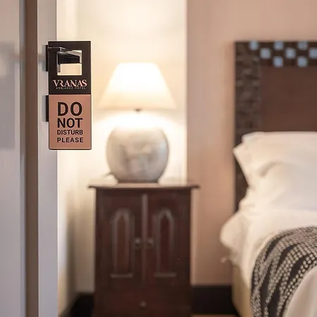 Vranas Ambiance Апартаменти *